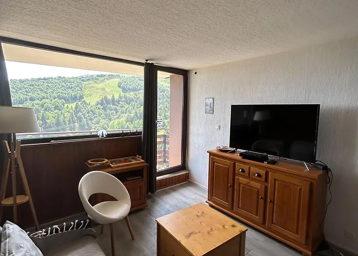 Lumineux Au Pied Des Pistes, - Fr-1-814-177